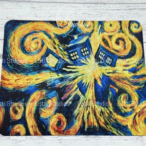Mouse pad - exploding police box