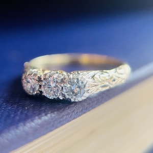 Vintage Diamond Ring, 3 Stone Ring, 14k Gold 1970s
