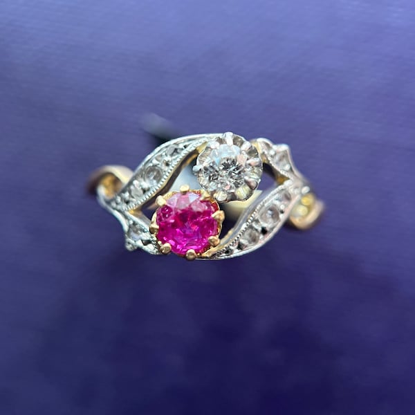 Art Nouveau Ring, Antique Ruby & Diamond Ring, 18k Gold 1900s