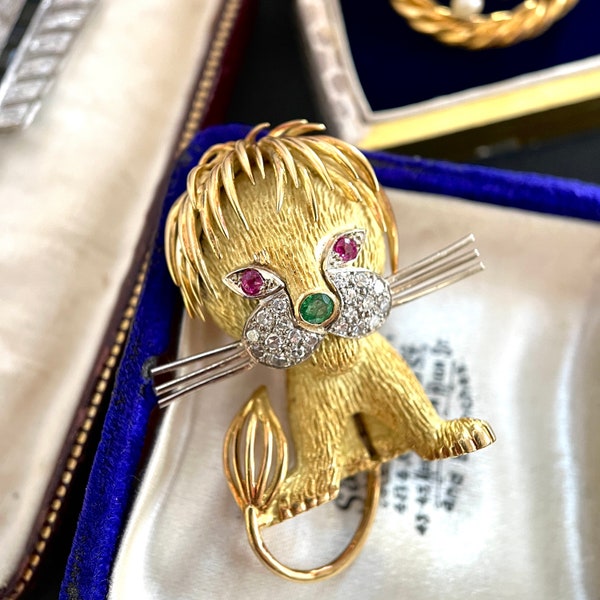 Vintage Diamond Brooch, Dishevelled Lion Brooch, Ruby Emerald & Diamond Brooch, 18k Yellow Gold 1970s.