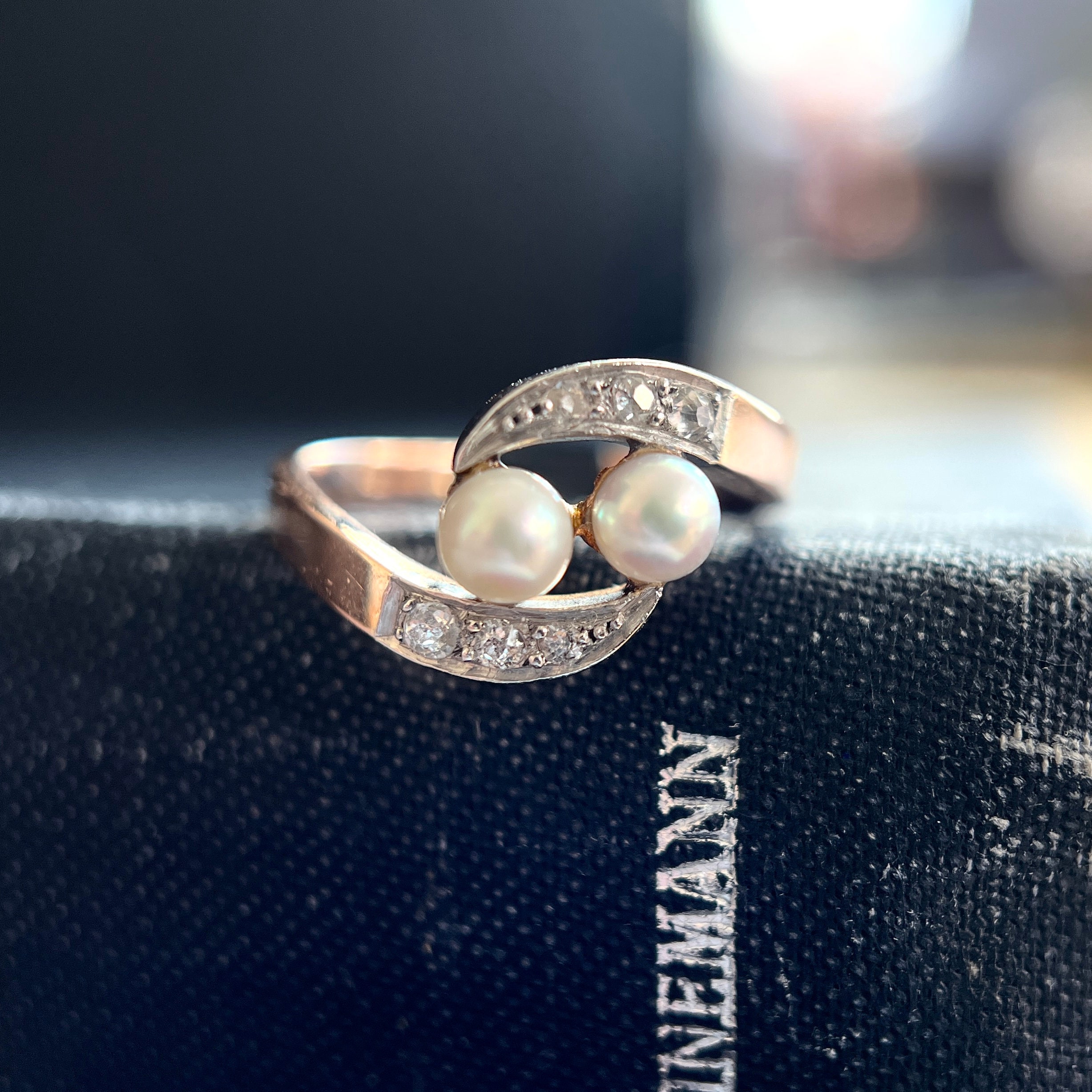 Art Nouveau Ring, Antique Diamond & Pearl 18K Gold 1900S
