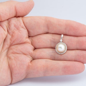Pearl & Diamond Pendant, White Fresh Water Cultured Pearl Pendant, 18k White Gold image 4