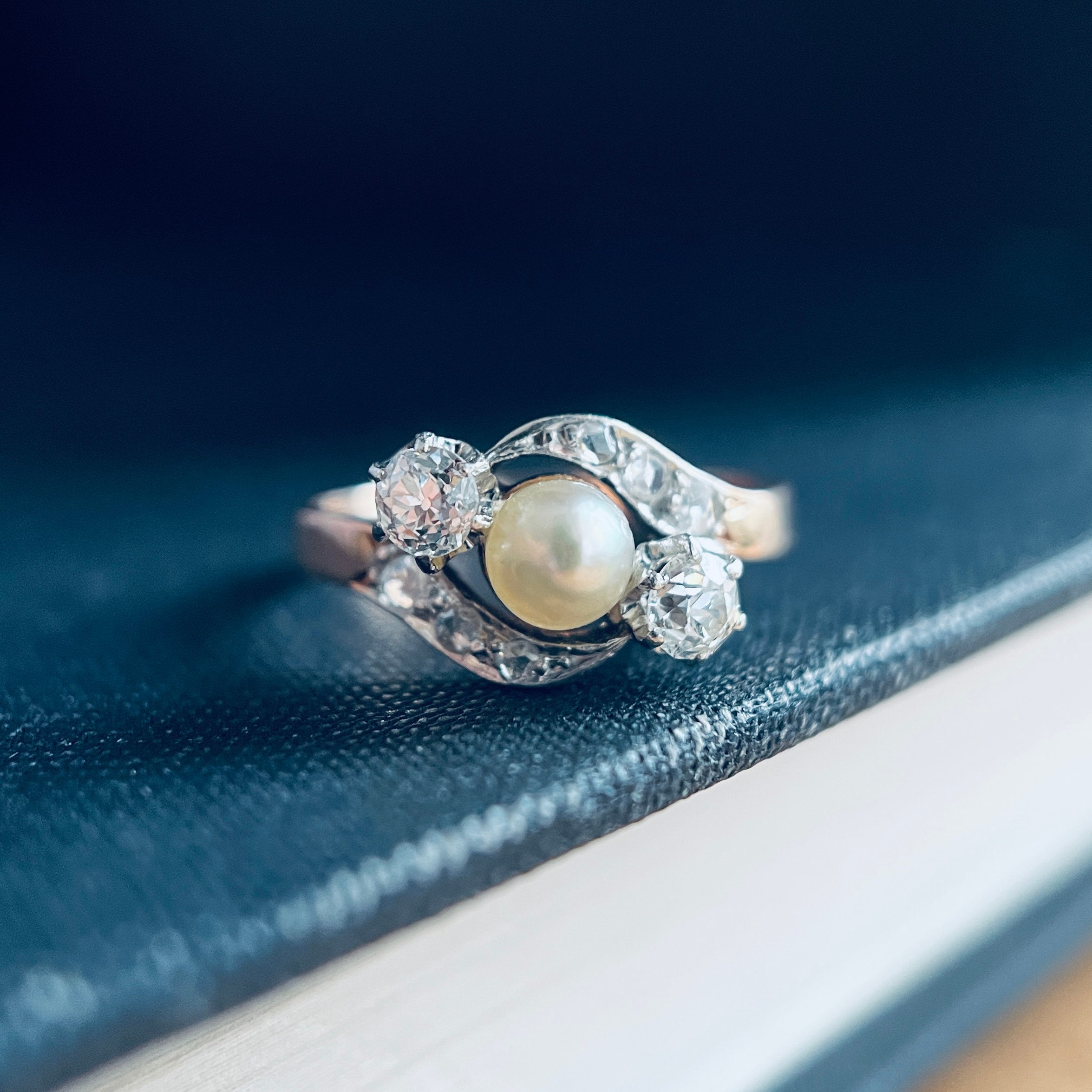 Art Nouveau Ring, Antique Diamond & Pearl 18K Gold & Platinum 1890S