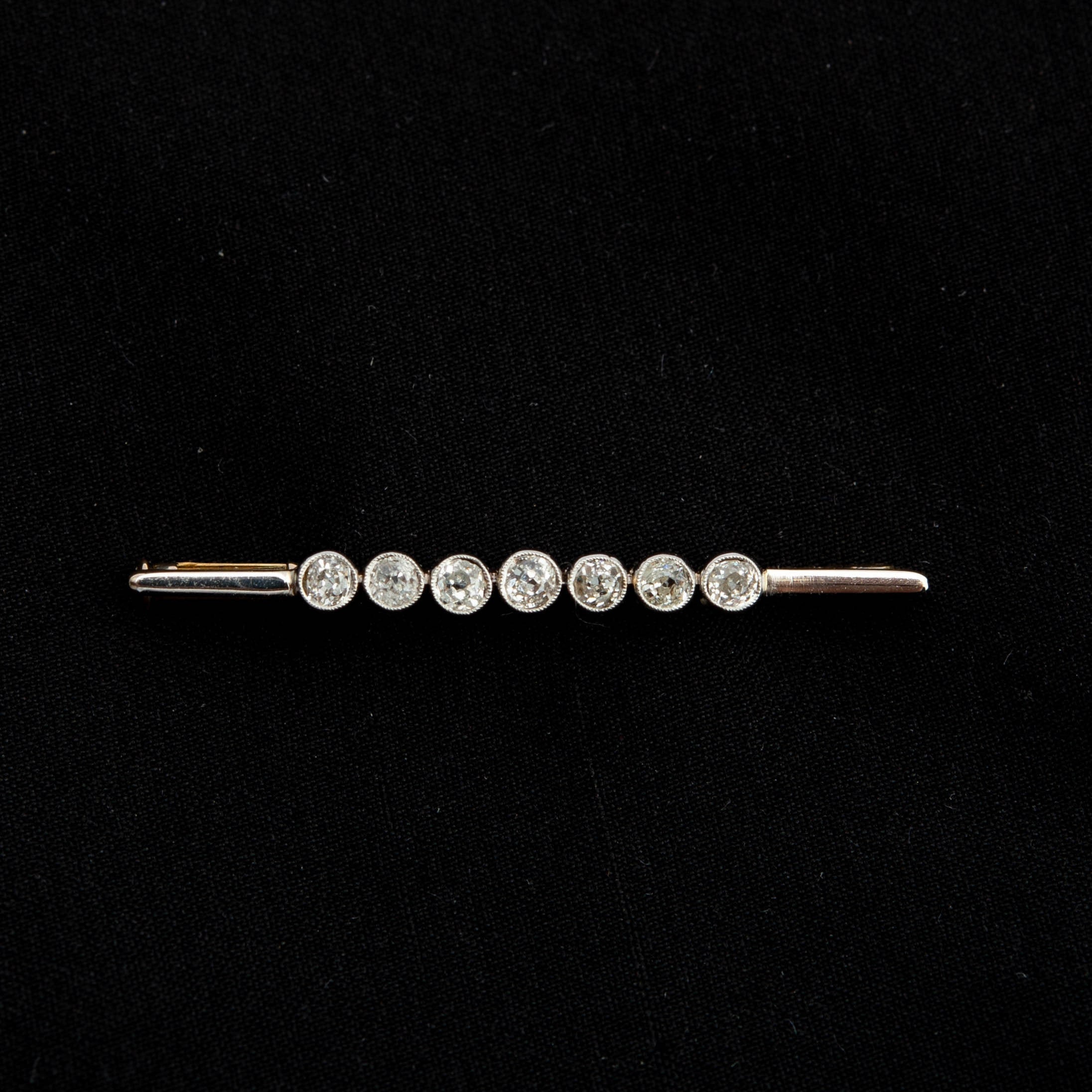 Art Deco Diamond Bar Brooch, 18K Yellow Gold & Platinum 1920S