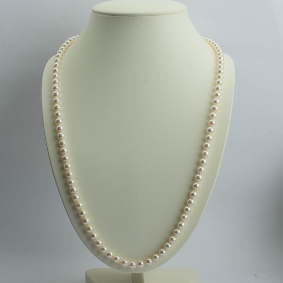Akoya Pearl Necklace, Cultured Pearl Necklace 1960