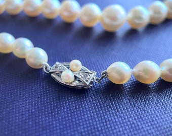 Akoya Pearl Necklace, Diamond Clasp, Platinum 1920s