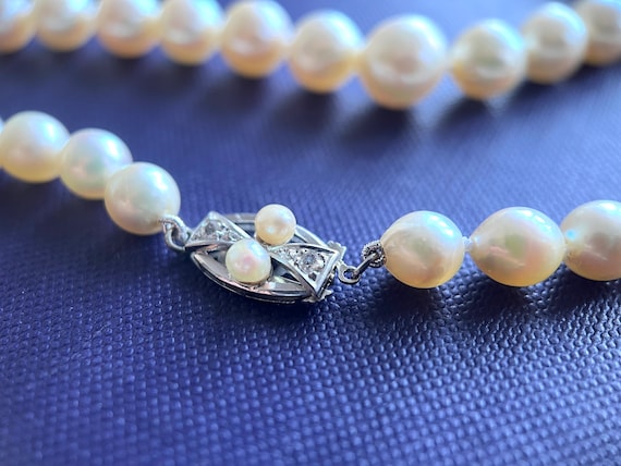 Akoya Pearl Necklace, Diamond Clasp, Platinum 1920s