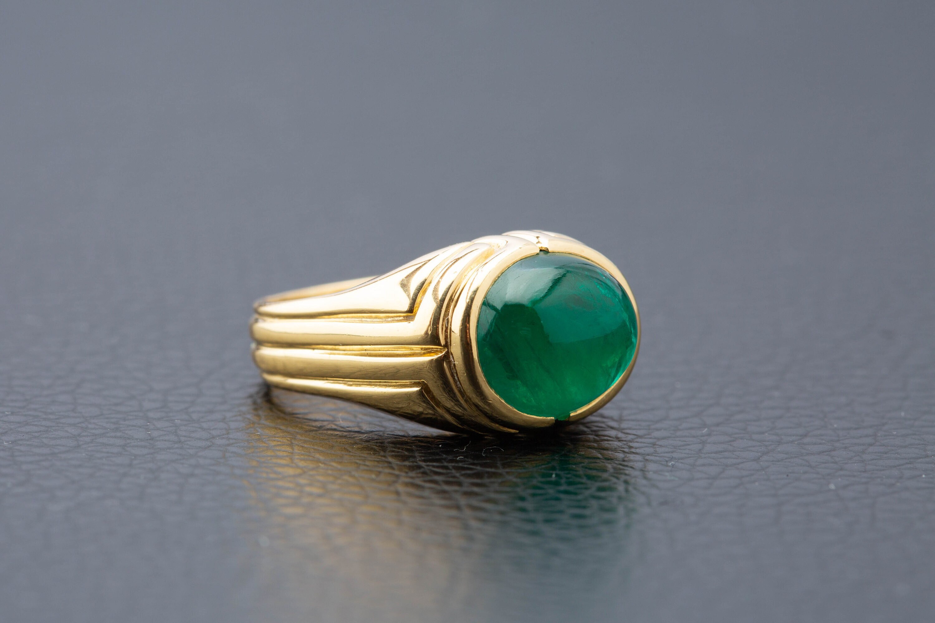 Bulgari emerald ring sale