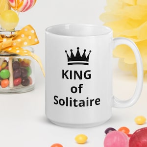 Tasse à café solitaire, tasse à café Queen, jeu de cartes solitaire, jeu Queen Solitaire, tasse pour la célébrité, cadeau pour maman, papa, reine du solitaire, reine