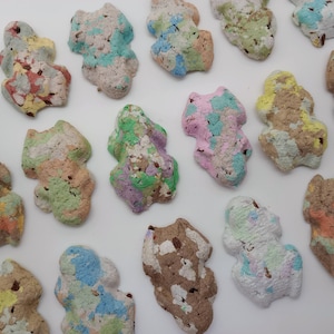 Frog Wildflower Seed Bombs: Recycled Paper Party Favors