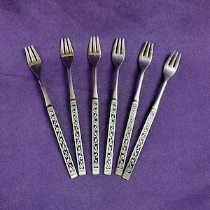 Vintage Oneida Spanish Court Cocktail Forks Set of 6