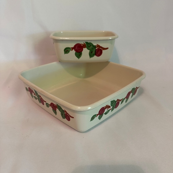 Vintage Enamelware Square Brownie Pan and Matching Mini Loaf Pan Ivory with Apples