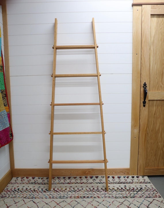 Tapered ladder shelf discount