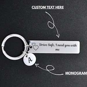 Stainless Steel Keychain, Custom Engraved Key Chain Personalized Gifts for Him, Best Friend Gifts Gifts for Mom Birthday Gift Boyfriend