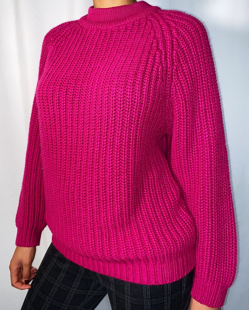 Vintage 80s 90s Punctuation Knitted Magenta Sweater size small