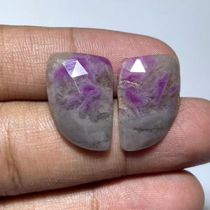 Natural SAPPHIRE Pair, Rose Cut Slices Gemstone, Sapphire Faceted Slices, Measurements 21x15 MM, 20 Cts, Bio Sapphire Pair Gemstone.