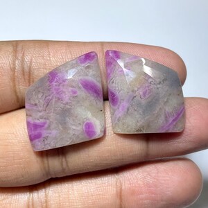 Natural SAPPHIRE Pair, Rose Cut Slices Gemstone, Sapphire Faceted Slices, Measurements 25x22 MM, 51 Cts, Bio Sapphire Pair Gemstone.