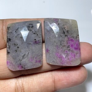 Natural SAPPHIRE Pair, Rose Cut Slices Gemstone, Sapphire Faceted Slices, Measurements 33x25 MM, 74 Cts, Bio Sapphire Pair Gemstone.