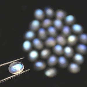 Natural RAINBOW MOONSTONE Oval Cabochon, Size 8x6 MM, 14 Cts, Rainbow Blue Flashy, 10 Pieces Lot, Smooth Loose Cabochon, Blue Fire Stone.