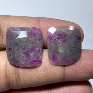 Natural SAPPHIRE Pair, Rose Cut Slices Gemstone, Sapphire Faceted Slices, Measurements 21x19 MM, 26 Cts, Bio Sapphire Pair Gemstone.