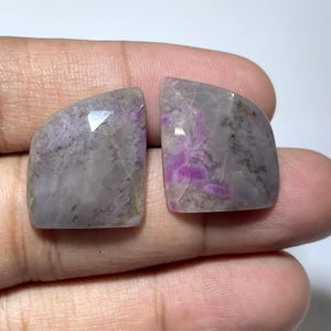 Natural SAPPHIRE Pair, Rose Cut Slices Gemstone, Sapphire Faceted Slices, Measurements 22x19 MM, 34 Cts, Bio Sapphire Pair Gemstone.
