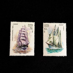 Due francobolli da collezione dell'URSS degli anni '80 - Navi a vela dell'URSS