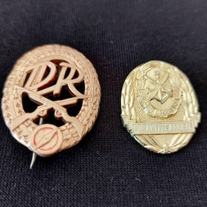 Vintage GDR Badges – Original East German Collectibles – Set of 2 DDR Pins