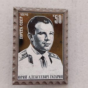 Rare 1976 USSR Badge of Yuri Gagarin in Pilot’s Uniform – Sital Space Pioneer Commemorative Pin