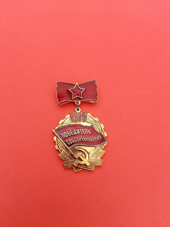 旧ソ連時代70s ヴィンテージCCCP勲章バッジ6個セットロシア共産主義レーニン 旧ソ連時代 70s ヴィンテージ CCCP勲章バッジ6個セット ロシア共産主義