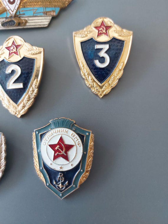 ソ連軍階級章セット - 軍曹、下級将校 - 戦車部隊、傑出した功績