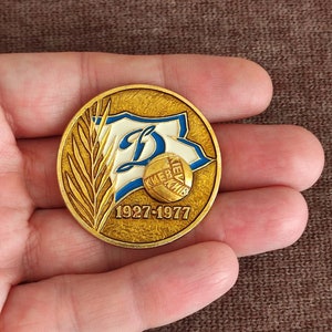 Pin's Football Dynamo Kiev - Vintage, Original, Fabriqué En Ukraine