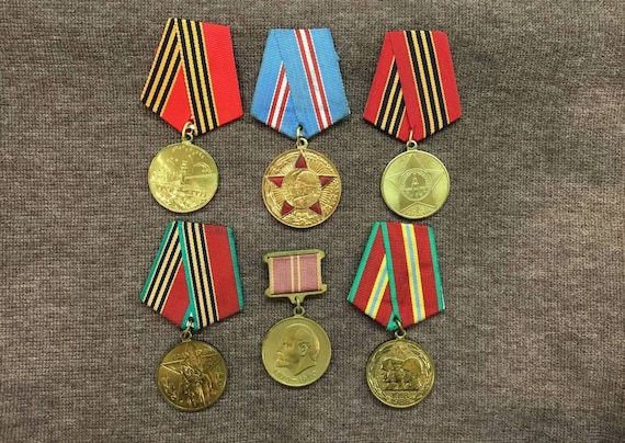 Médaille URSS De La Bravoure - Modèle Sans Numéro, Occasion, Pièce De Collection
