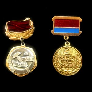 Vintage USSR Award Badges of Honour: "Labour Veteran" for Excellent Work