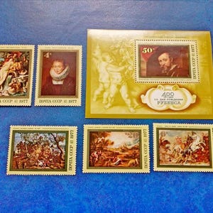 Op de afbeelding: Een set van tien vintage Sovjet-postzegels met verschillende schilderijen en de tekst "ПОЧТА СССР 1977" en "400 со дня рождения РУБЕНСА".