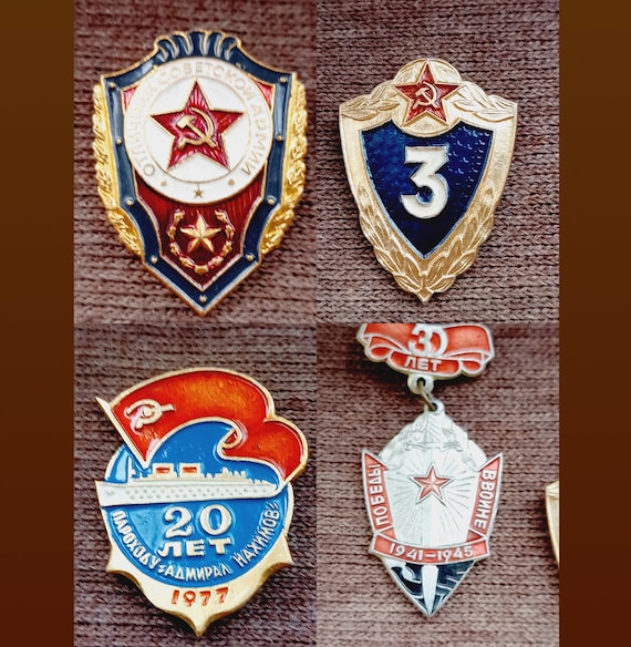 3 BADGES SOLDIERS Vintage Set of 3 Badges Russian Soldiers Vintage Brooches Ussr 1980s