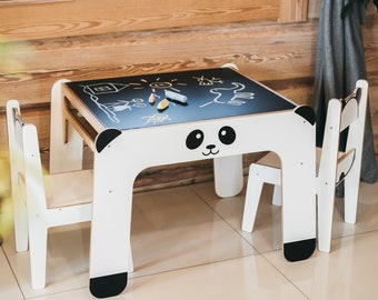 Ensemble table et chaise Panda avec rangement. Ensemble table et chaise pour tout-petit. Table avec rangement. Table d'activités pour enfants. Table avec tableau noir.