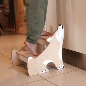 White Toddler Step Stool - Kids&#39; Safe Standing Tower for Kitchen and Bathroom, Wooden Learning Stool&quot;