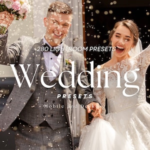 Pode incluir: Um casal de recém-casados ​​se afasta da cerimônia, sorrindo e rindo enquanto são cobertos de confete. A imagem é um gráfico promocional para um conjunto de 280 predefinições do Lightroom para fotografia de casamento, rotulado como "Wedding Presets - Mobile and Desktop".