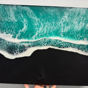 24” Wall Art Canvas Ocean Resin Decor