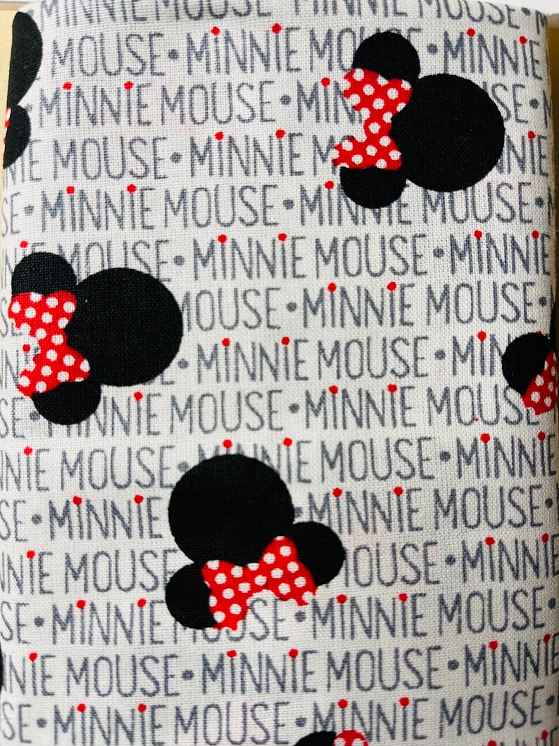 Disney Scrunchie Minnie Mouse Scrunchie