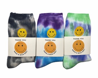 SALE* The Tie Dye Happy knit socks