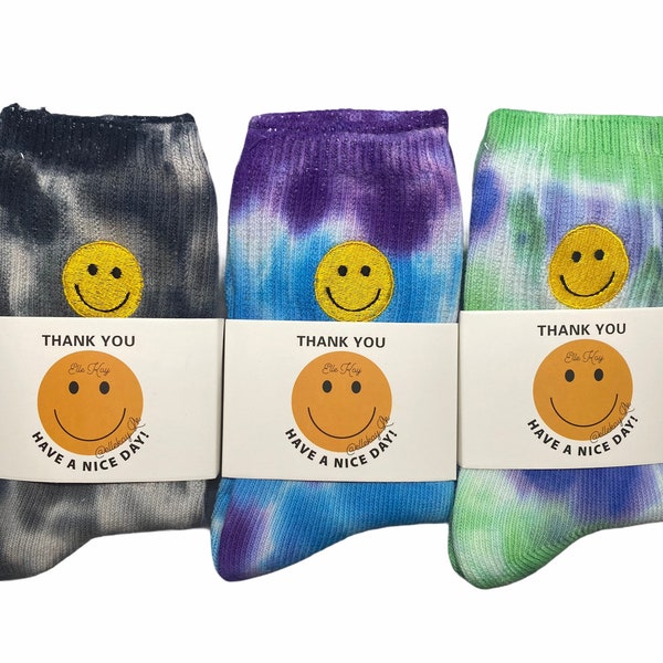 SALE* The Tie Dye Happy knit socks