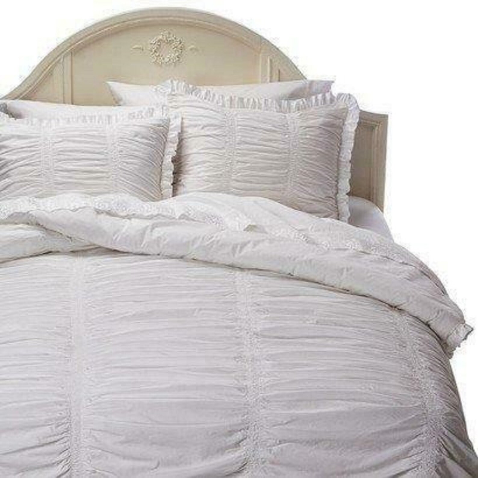 Brand New Simply Shabby Chic White Rouched Twin 2pc Comforter Set