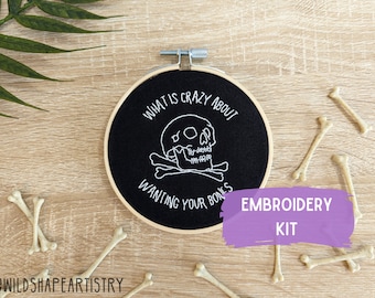 Kit de broderie Wanting Your Bones | Dimension 20, Escape from the Bloodkeep, Kit de broderie, Cadeau D&D