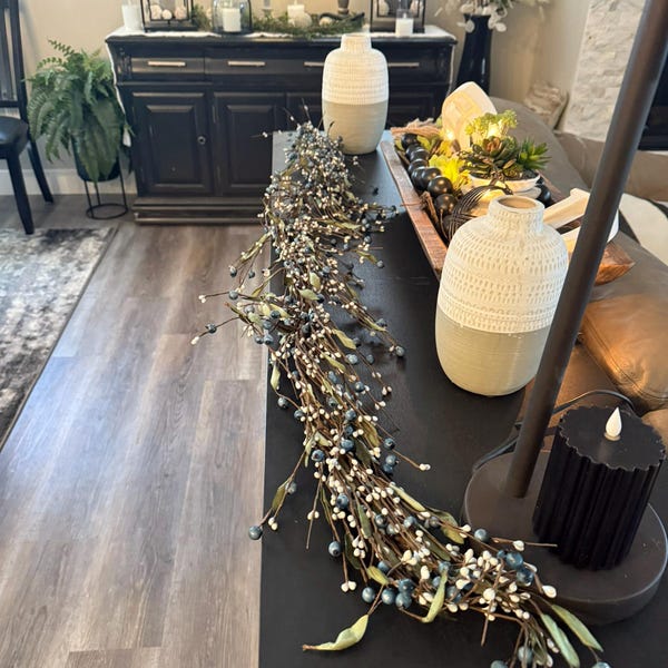 Blue Berry Garland: Easter Home Decor, Fireplace Accent