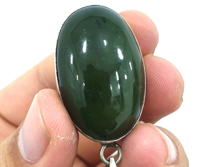 Best Quality Green Nephrite Jade Ovel Locket 16 Grams