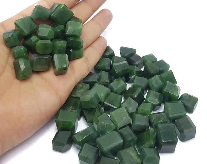 Top Quality Green Color Nephrite Jade Faceted Tumbles,Nephrite Jade Crystals,Nephrite Stone,Green Nephrite Tumbles,Nephrite Faceted Crystals