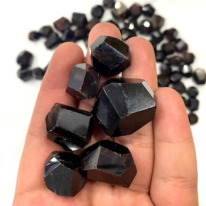 Best Quality Red Faceted Almandine Garnet 800 Grams