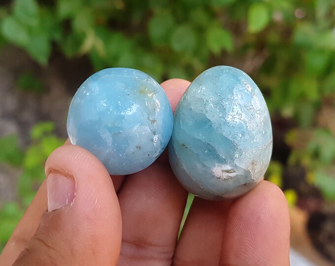 Aquamarine Blue Color Ball & Egg From Afghanistan