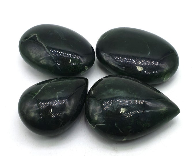 Dark Green Color Beautiful Nephrite Jade Palms - Eye Drops 461 Grams